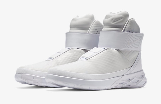 nike-swoosh-hunter-white-1
