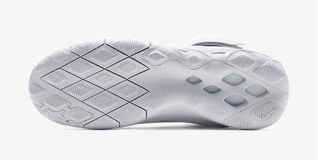 nike-swoosh-hunter-white-5