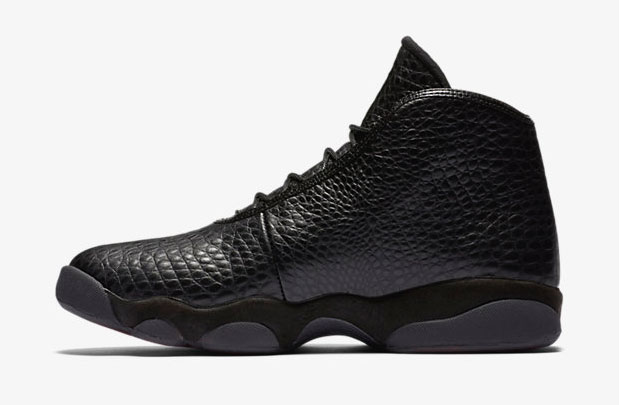 jordan-horizon-premium-black-infrared-3