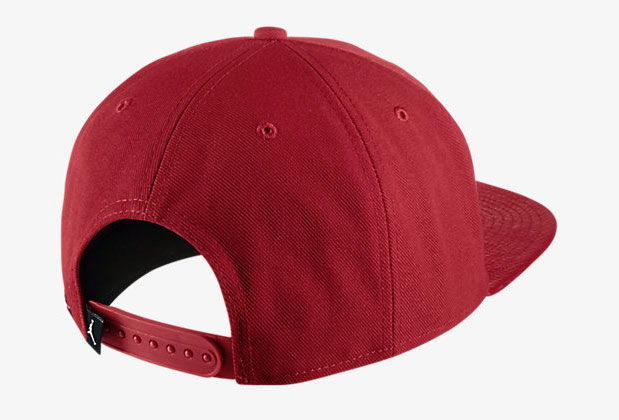 air-jordan-17-bulls-bred-hat-2
