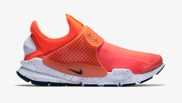 nike-sock-dart-se-orange