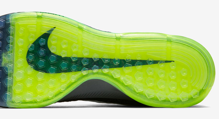 nike-air-zoom-all-out-flyknit-black-grey-7