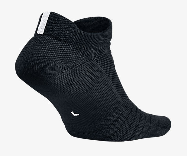 nike-kobe-11-sunset-socks-2