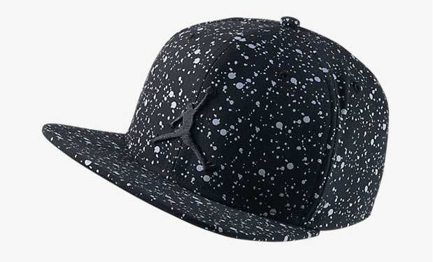 jordan-5-black-metallic-cap-1
