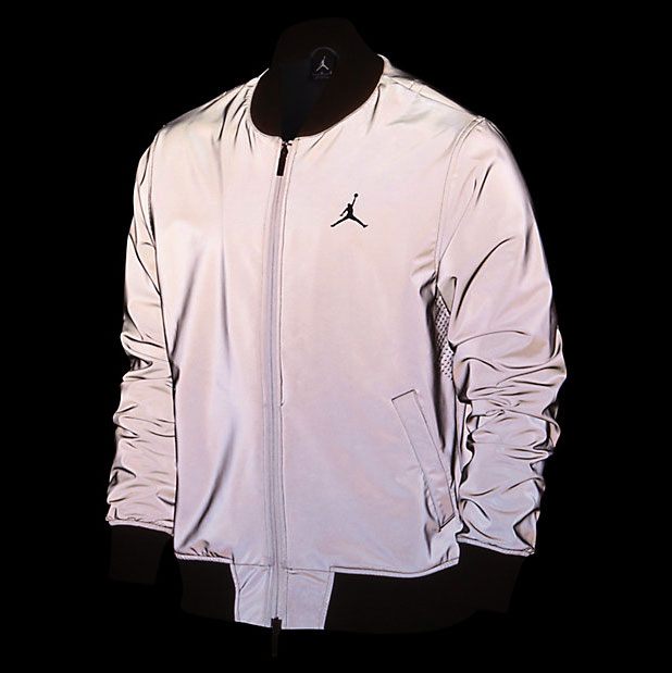 air-jordan-5-reflect-bomber-jacket-3