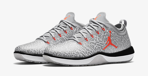 air-jordan-trainer-1-low-grey-infrared-3