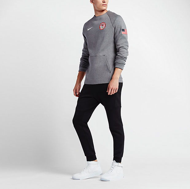 Nike Tech Fleece Team USA Crew Sweatshirt | SportFits.com