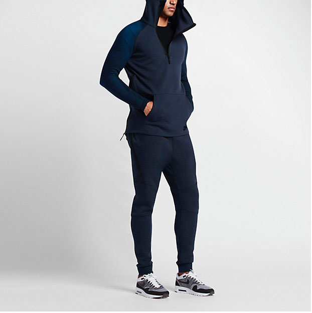 nike-sportswear-tech-fleece-hoodie-navy-3