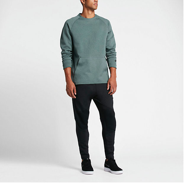 nike-sportswear-tech-fleece-crew-sweatshirt-hasta-green-1