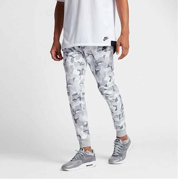 nike-tech-fleece-graphic-jogger-pants-white-1