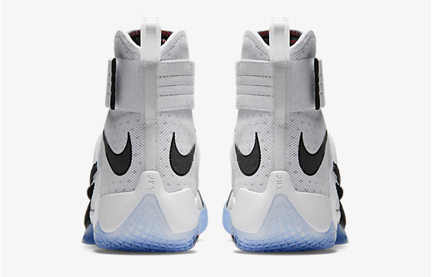 nike-lebron-soldier-10-black-toe-5