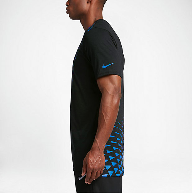 nike-kyrie-3-art-shirt-black-3