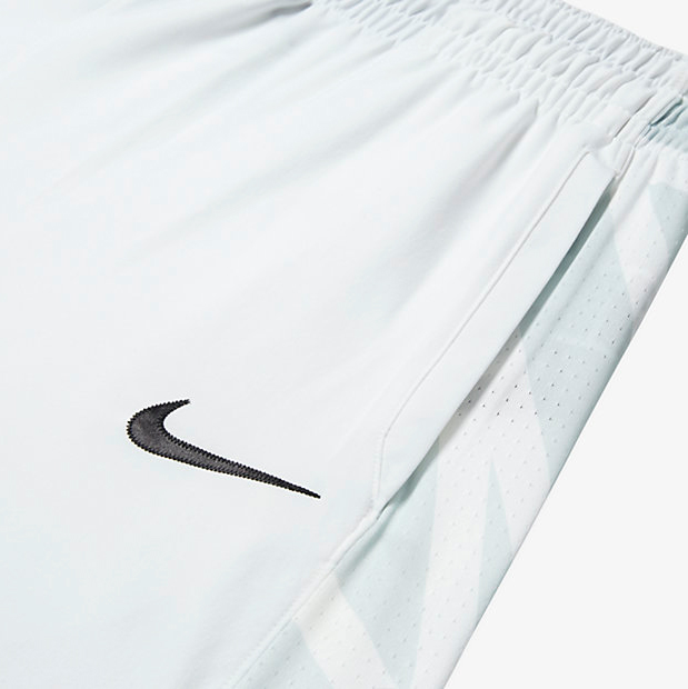 nike-kyrie-3-hyper-elite-shorts-white-4