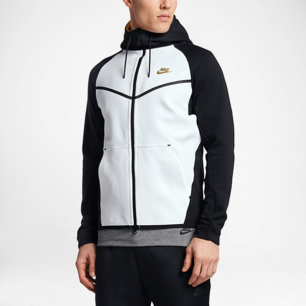 Lijm Raak verstrikt goedkoop Nike Sportswear Tech Fleece Windrunner Black White Golden Beige |  SportFits.com