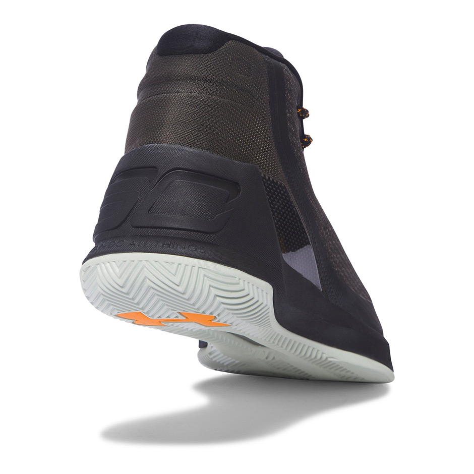 under-armour-curry-3-artillery-green-2