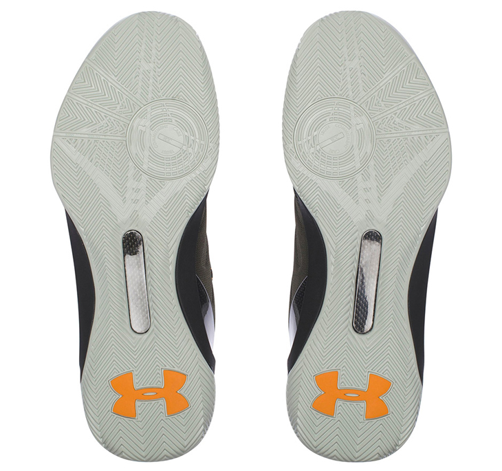 under-armour-curry-3-artillery-green-5