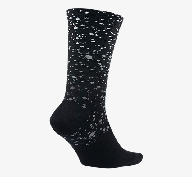 air-jordan-speckled-socks-black-2
