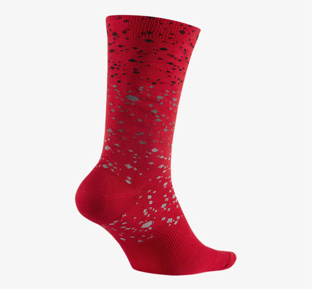 air-jordan-speckled-socks-red-2