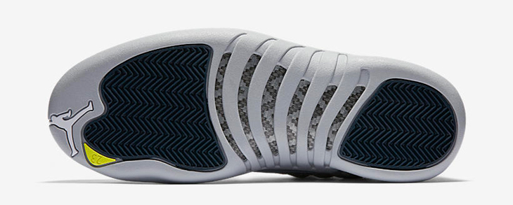 air-jordan-12-low-wolf-grey-7