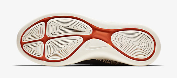 nike-lunarcharge-safari-5