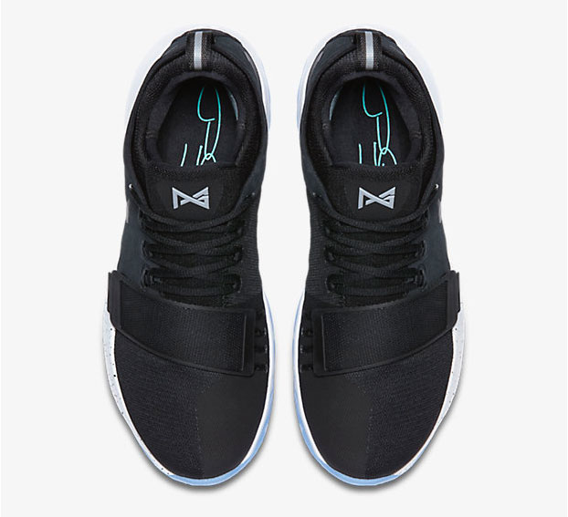 nike-pg-1-black-white-3