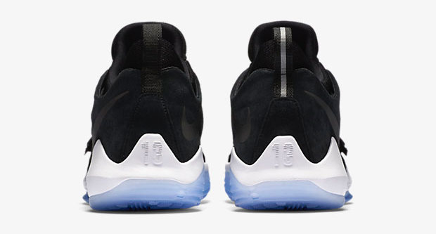 nike-pg-1-black-white-4