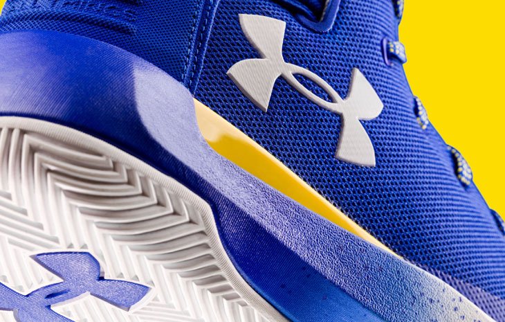 under-armour-curry-3zero-team-royal-2
