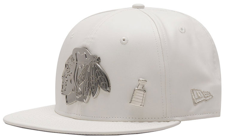 jordan-4-pure-money-new-era-chicago-blackhawks-snapback-hat