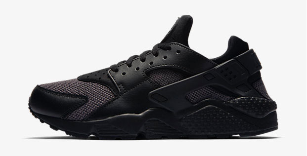 nike-air-huarache-black
