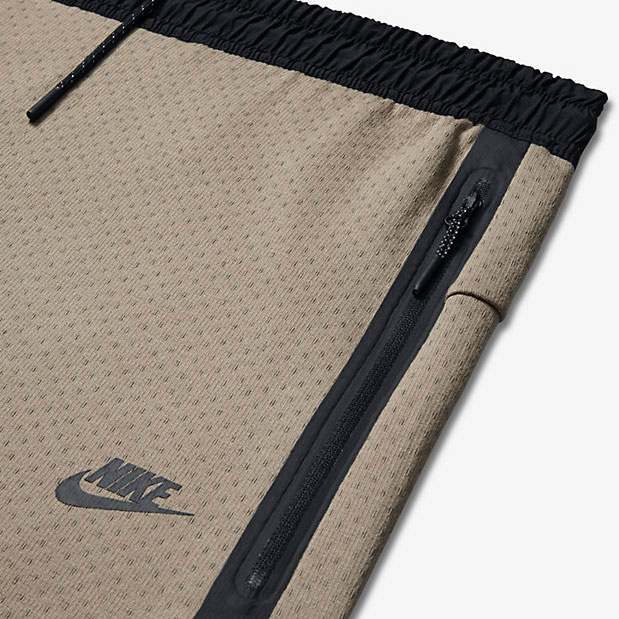 nike-sportswear-tech-fleece-shorts-khaki-3