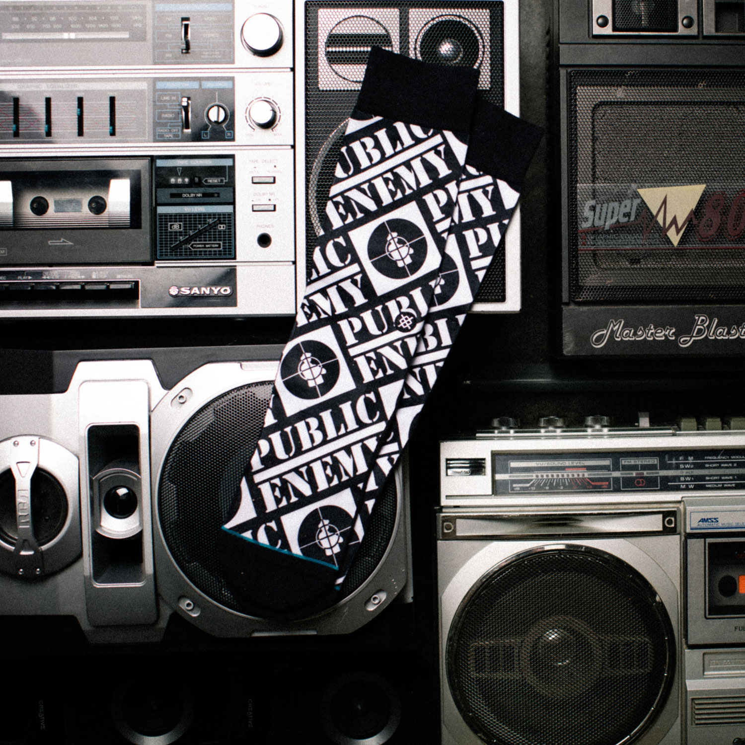 stance-public-enemy-socks-1