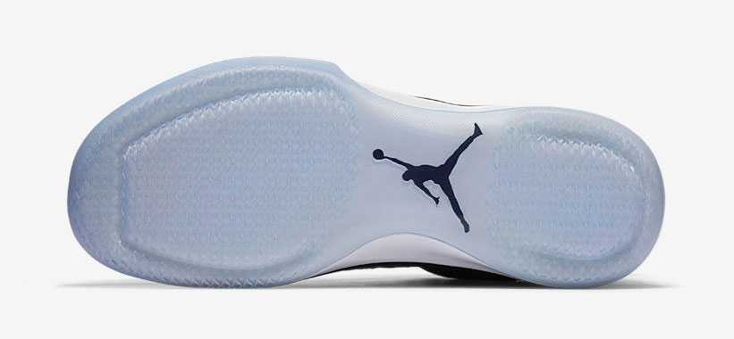 air-jordan-31-low-playoff-black-white-6