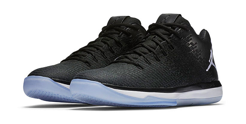 air-jordan-31-low-playoff-black-white