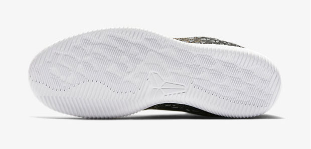 nike-kobe-mamba-instinct-black-white-gold-5