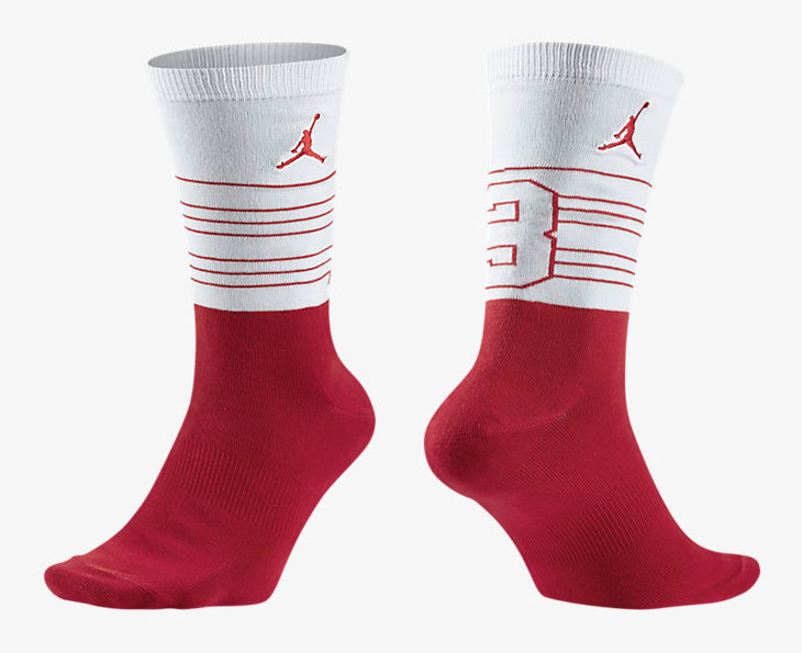 air-jordan-13-bred-socks