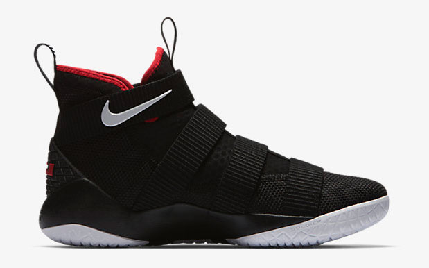 nike-lebron-soldier-11-black-red-3