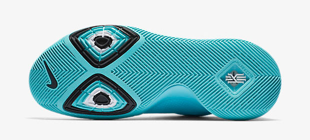 nike-kyrie-3-aqua-6