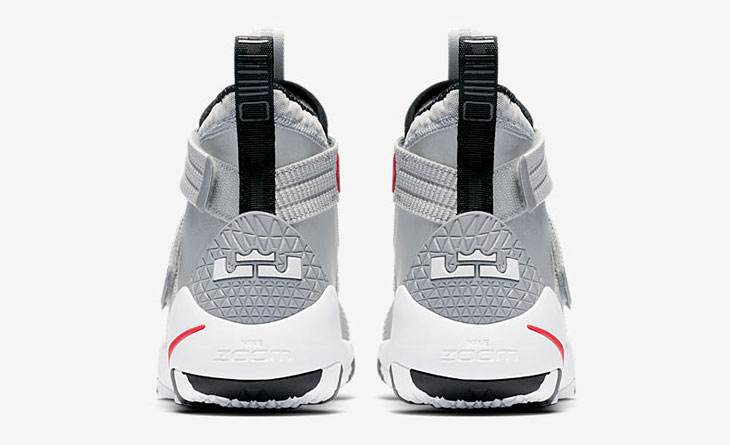 nike-lebron-soldier-11-metallic-silver-5