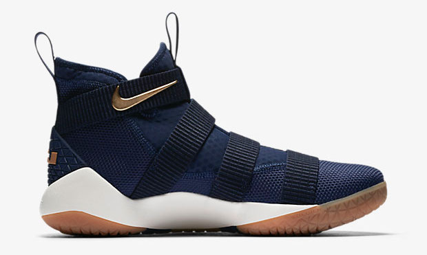 nike-lebron-soldier-11-navy-gold-3