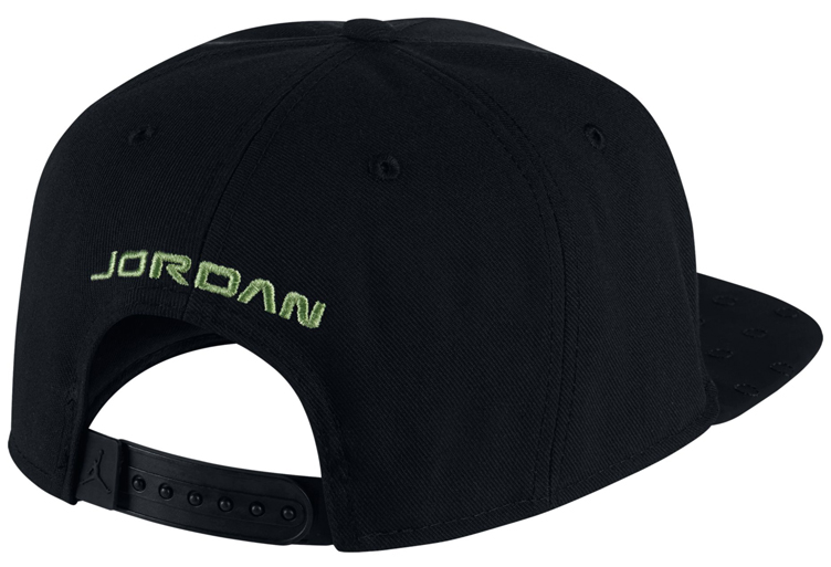 air-jordan-13-altitude-snapback-hat-2