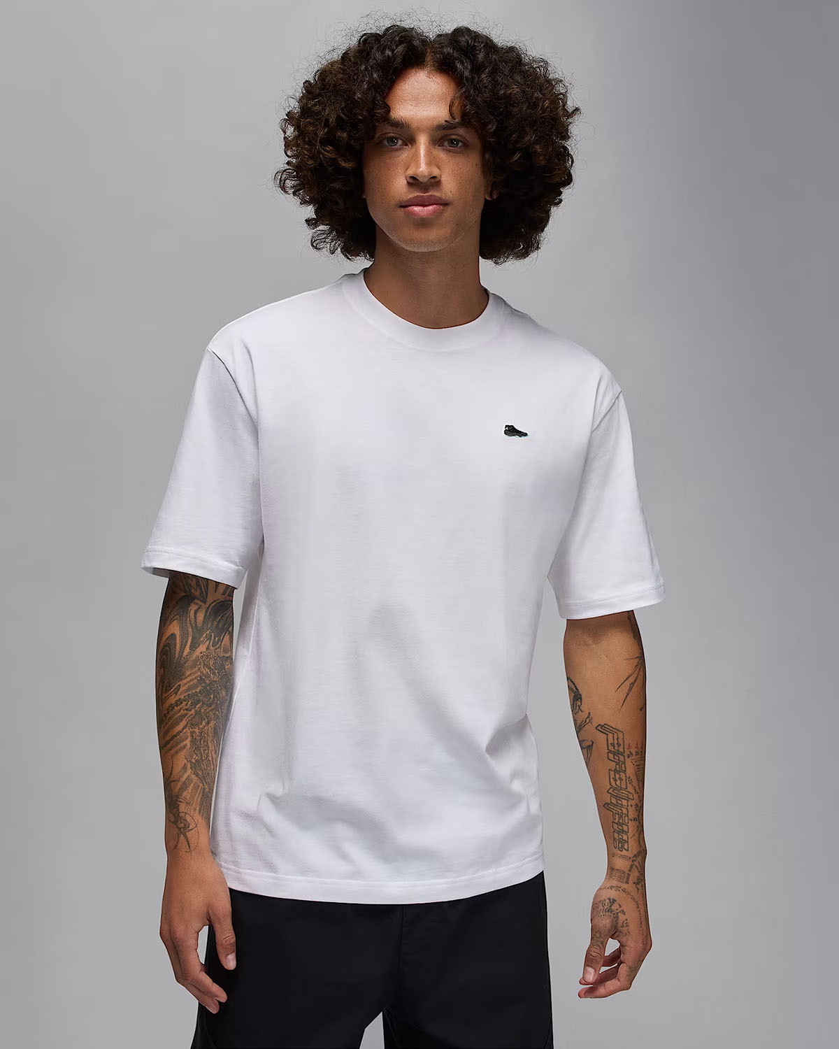 Air Jordan 11 Gamma 2025 Mens AJ11 Sneaker Patch T Shirt White 1