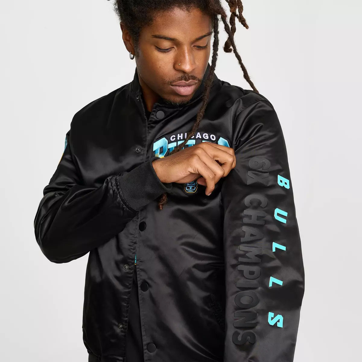 Air Jordan 11 Gamma Blue 2025 Chicago Bulls Pro Standard Jacket 3