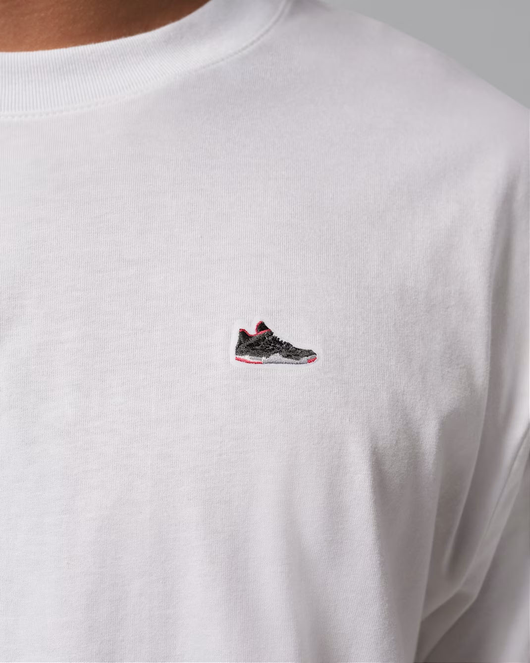 Air Jordan 4 Bred Mens Sneaker Patch T Shirt White 2