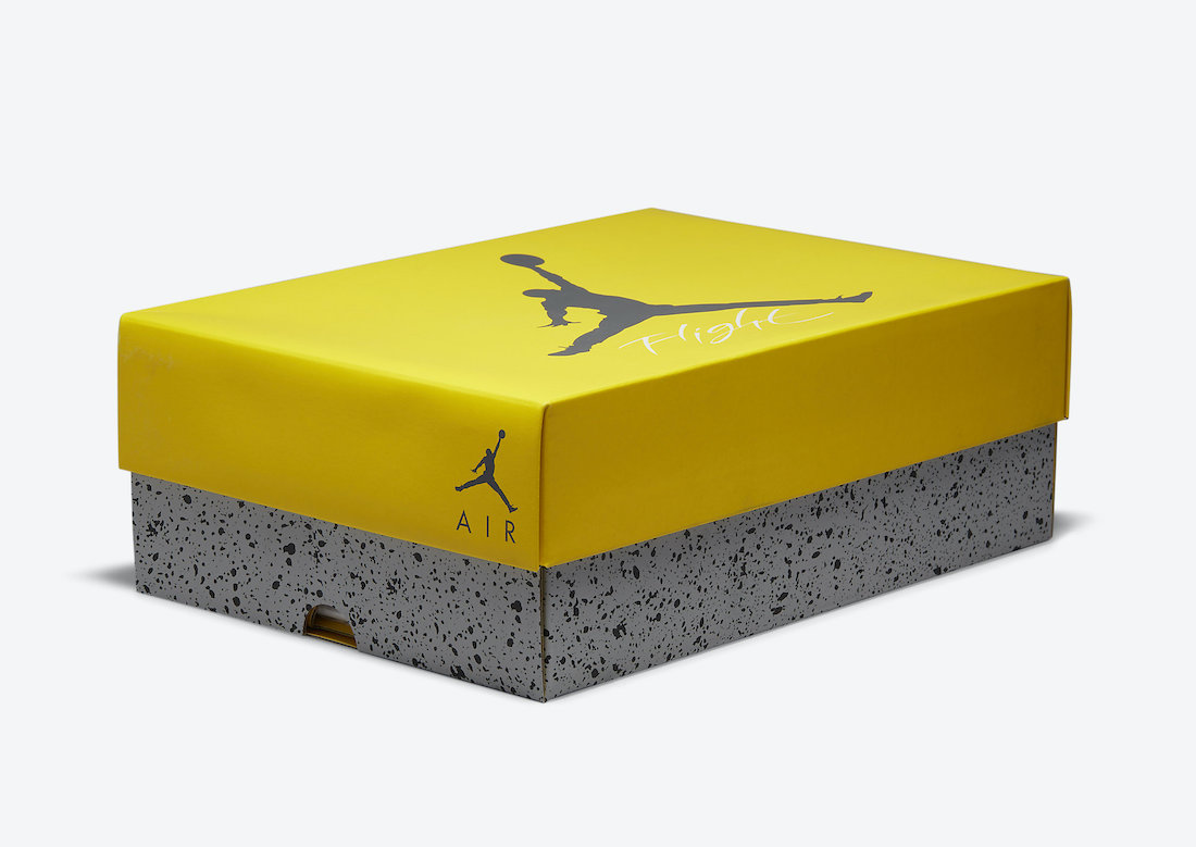 Air-Jordan-4-Lightning-2021-Box