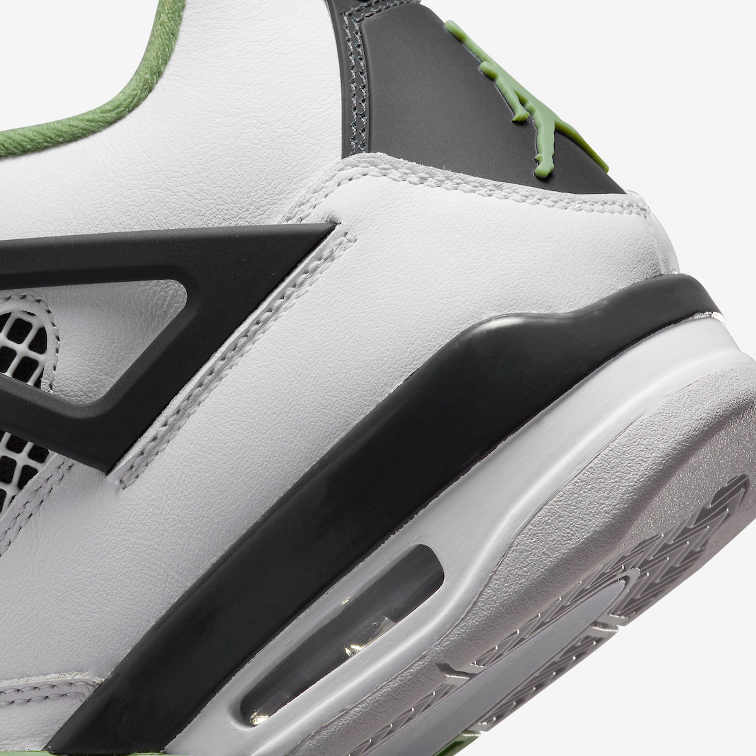 Air-Jordan-4-Seafoam-AQ9129-103-Release-Date-8