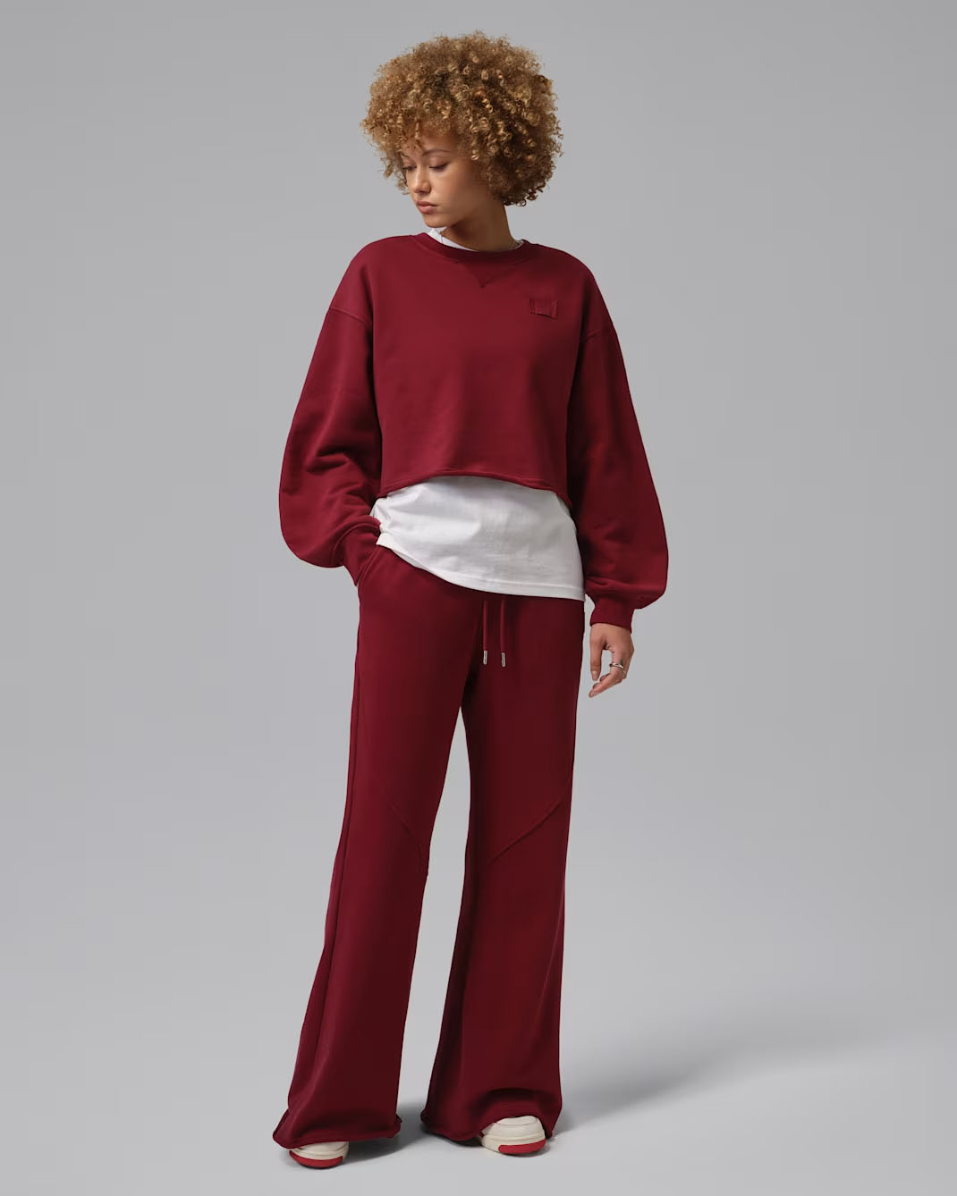 Air Jordan 4 Valentines Day 2026 Womens Sweatshirt Pants Outfit