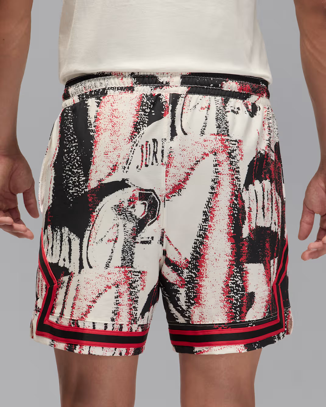 Air Jordan 40 Chicago Mens Diamond Shorts Sail Black Red 3