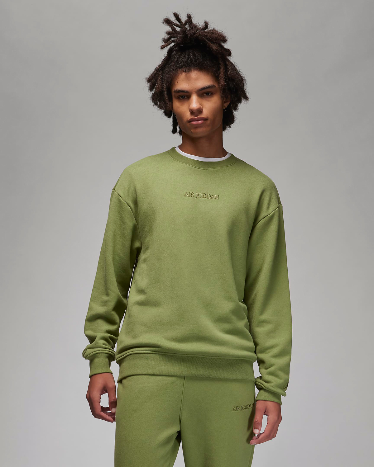 Air-Jordan-Wordmark-Sweatshirt-Sky-J-Light-Olive