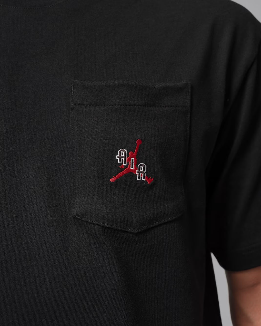 Jordan Air Mens Pocket T Shirt Black Gym Red 2
