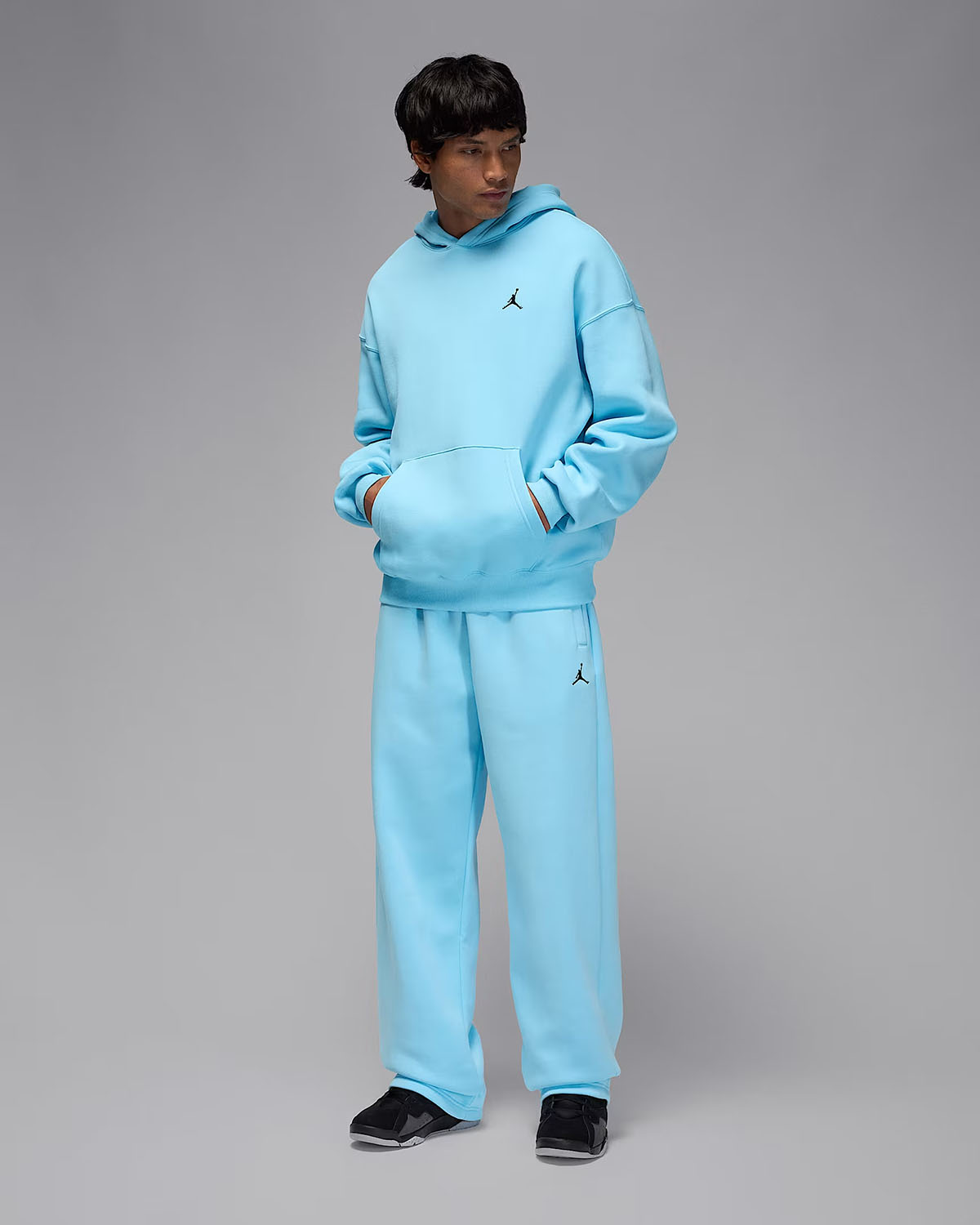 jordan 1 blue chill outfits